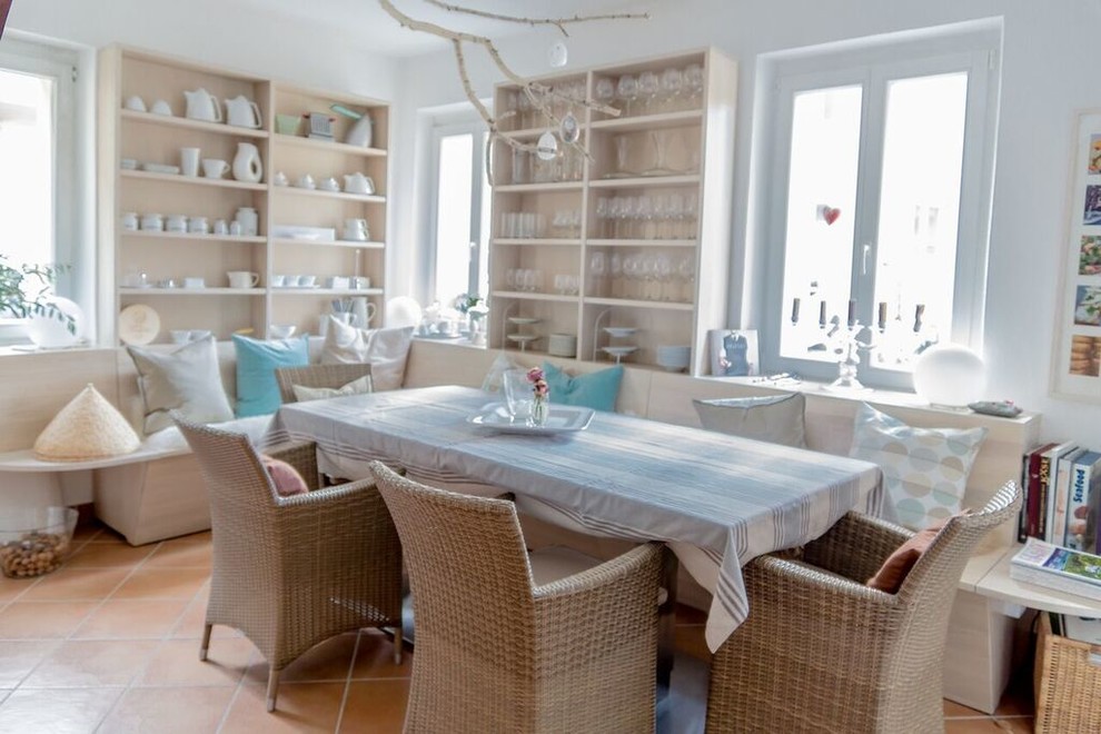 Skandinavisches Esszimmer in Sonstige