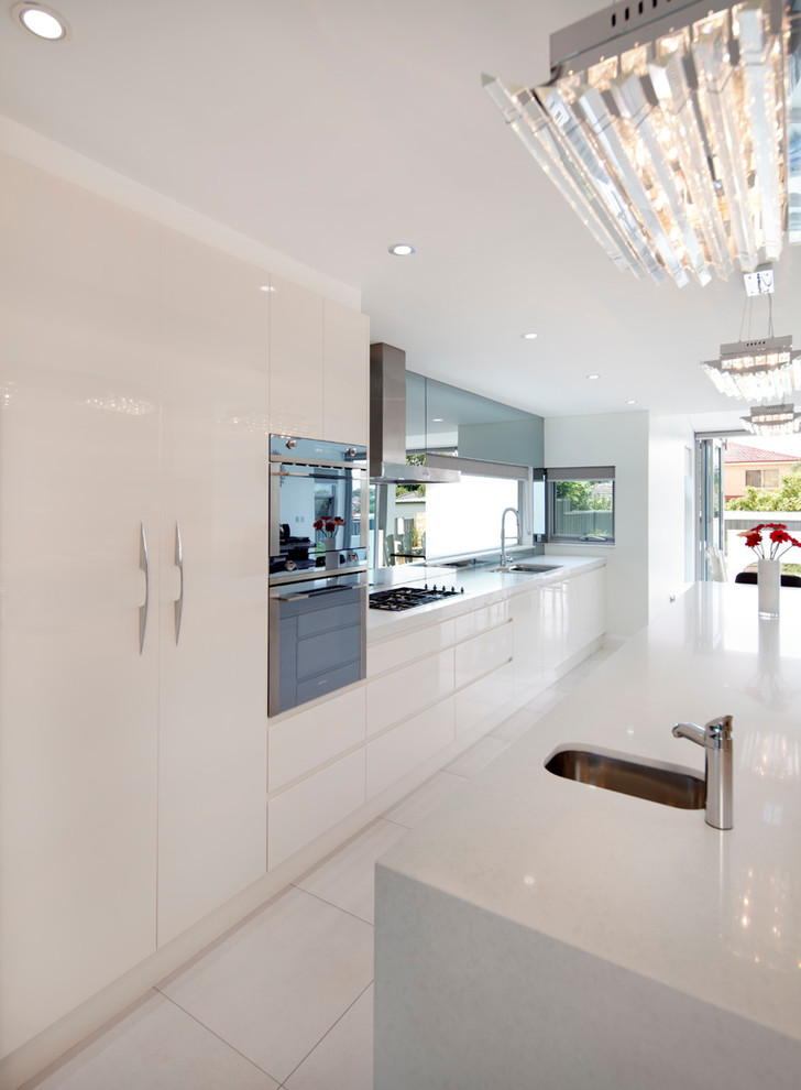 Contemporary kitchen in Sydney.