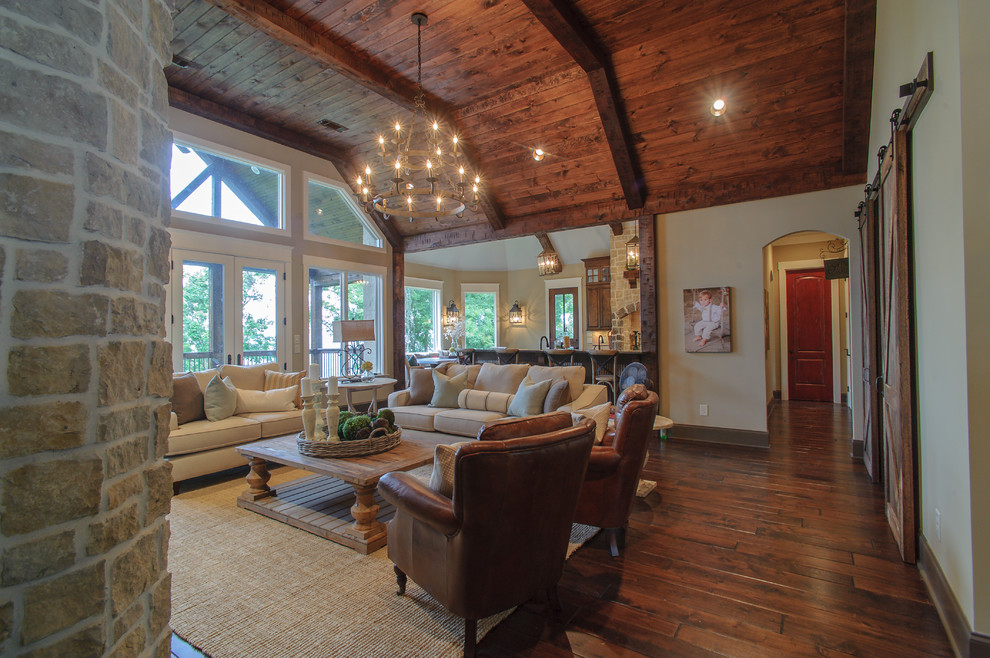 Photo of a country family room in Nashville.