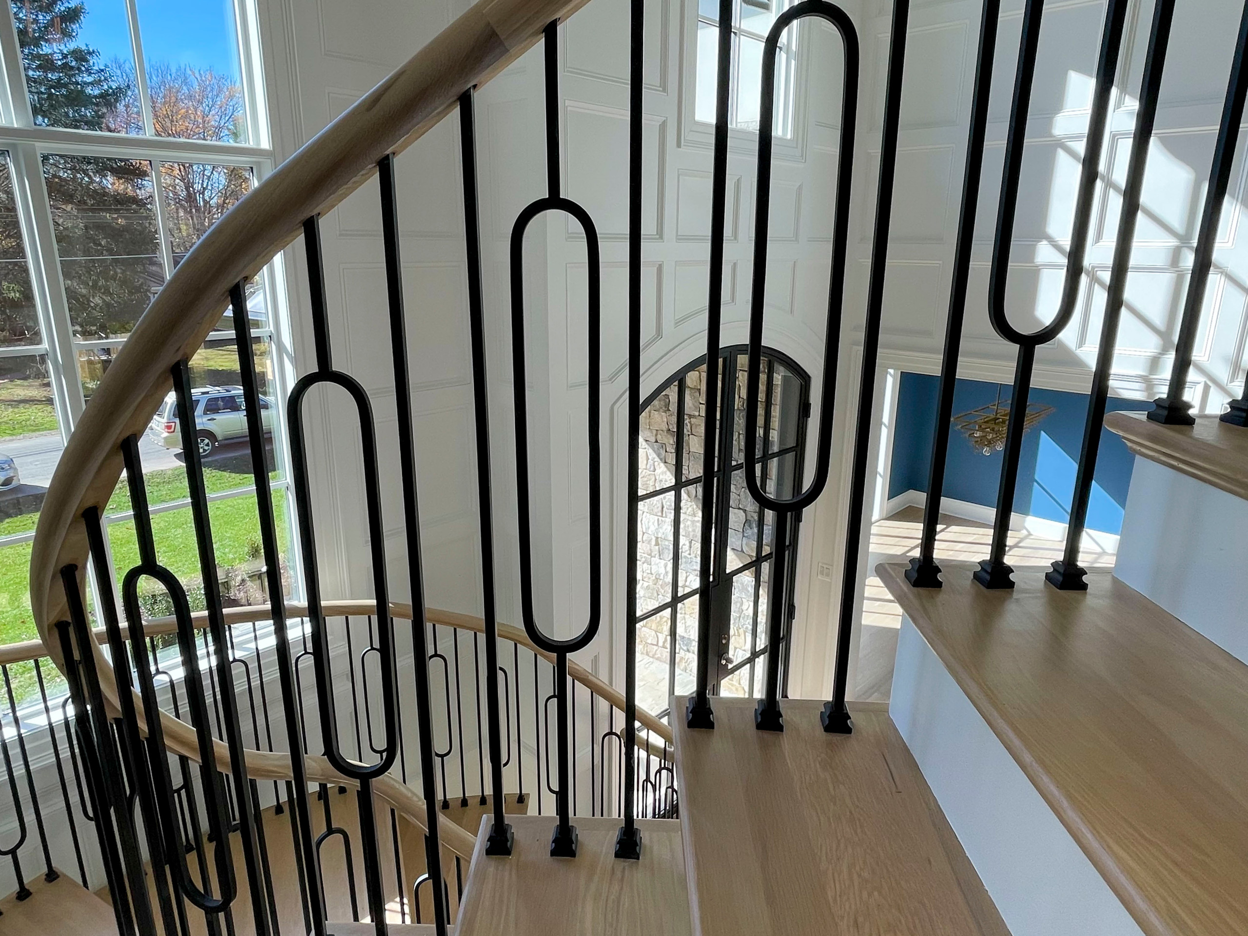 95_Remarkable and elegant floating elliptical staircase, McLean, VA 22101