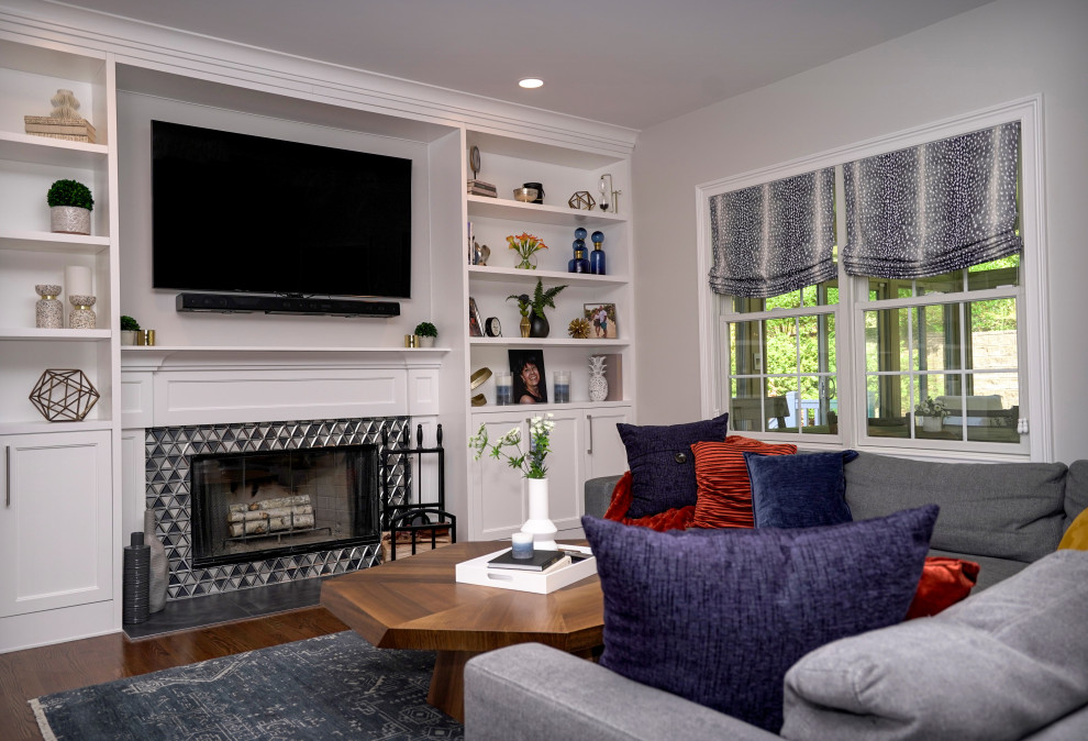 Photo of a transitional family room in New York.