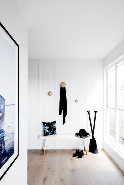 Display - Manly scandinavian-entry