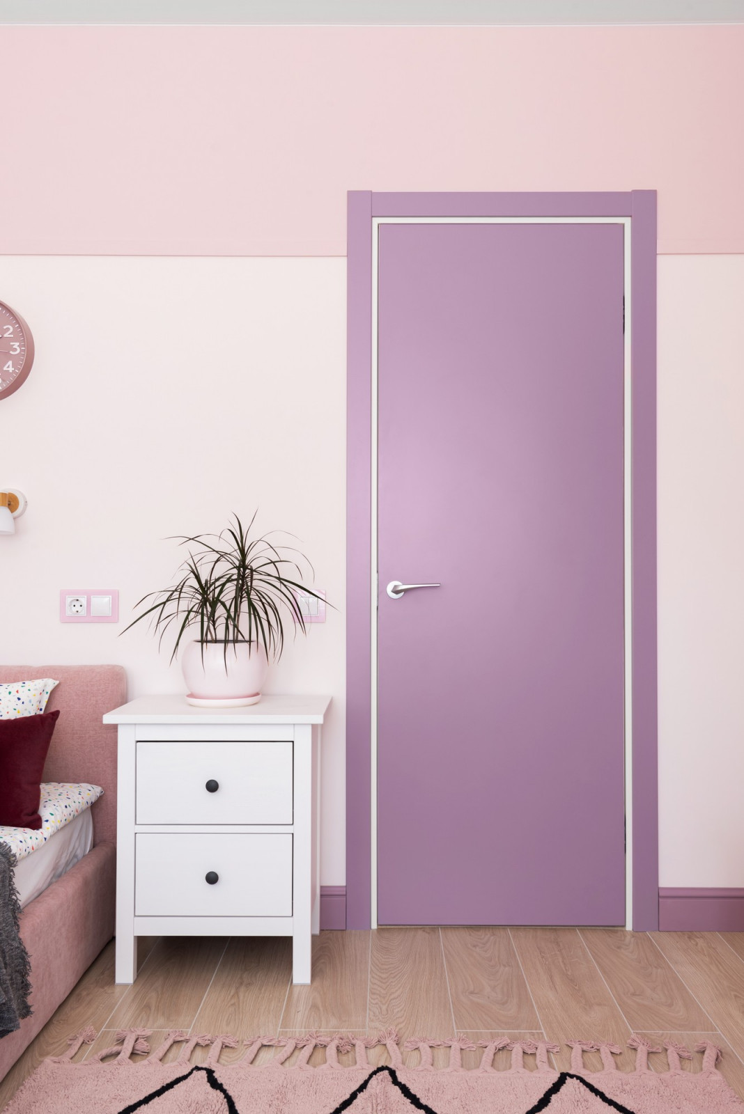 Реализованный проект двухкомнатной квартиры в г. Артем для молодой семьи.