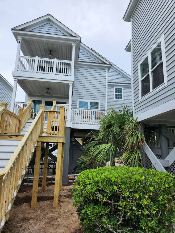 Exterior remodel / Windows / cider siding / paint