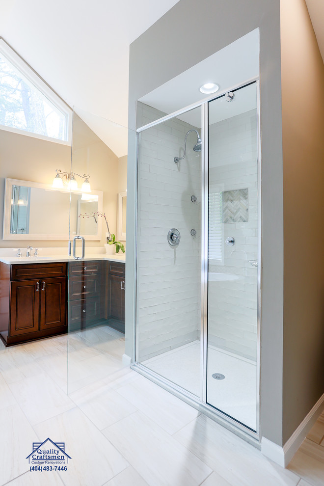 Home design - transitional home design idea in Atlanta