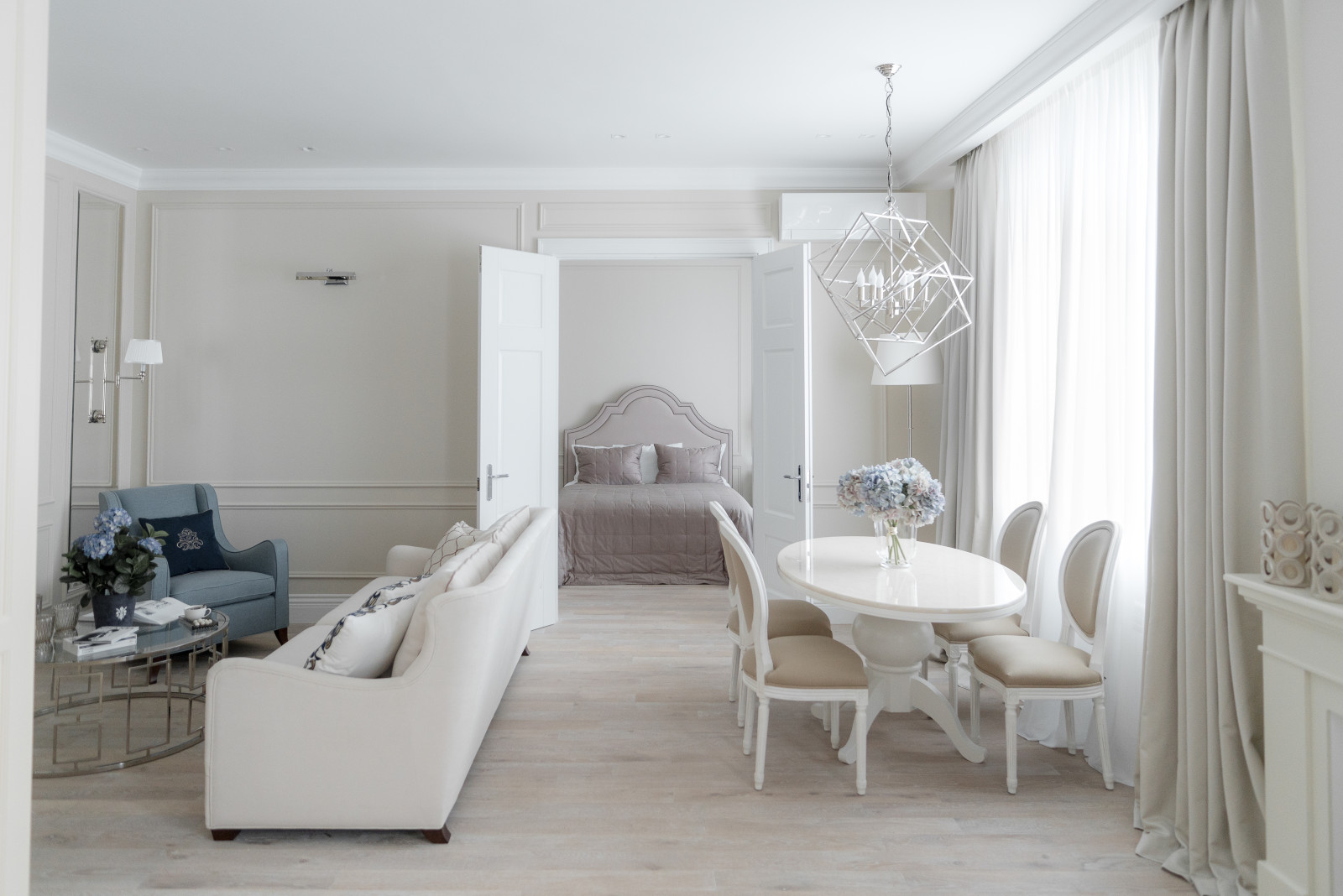 Квартира на Саввинской набережной