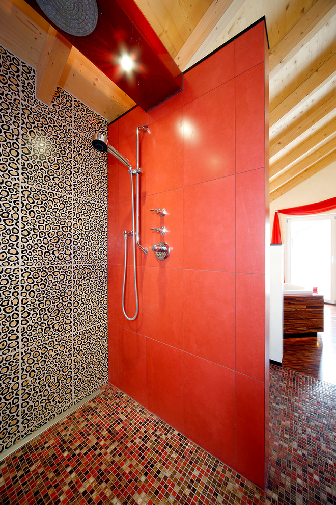 Large eclectic bathroom in Stuttgart with a curbless shower, beige tile, red tile, black tile, mosaic tile floors, a drop-in tub, ceramic tile and beige walls.