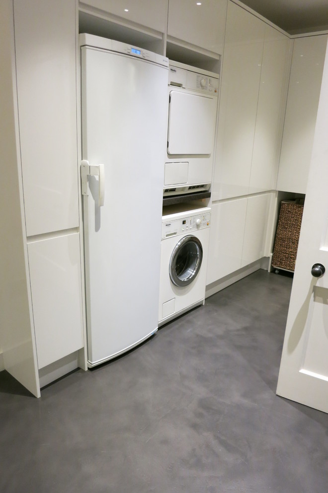 Design ideas for a contemporary laundry room in Dorset.