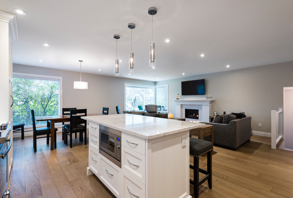 Inspiration for a transitional home design remodel in Vancouver