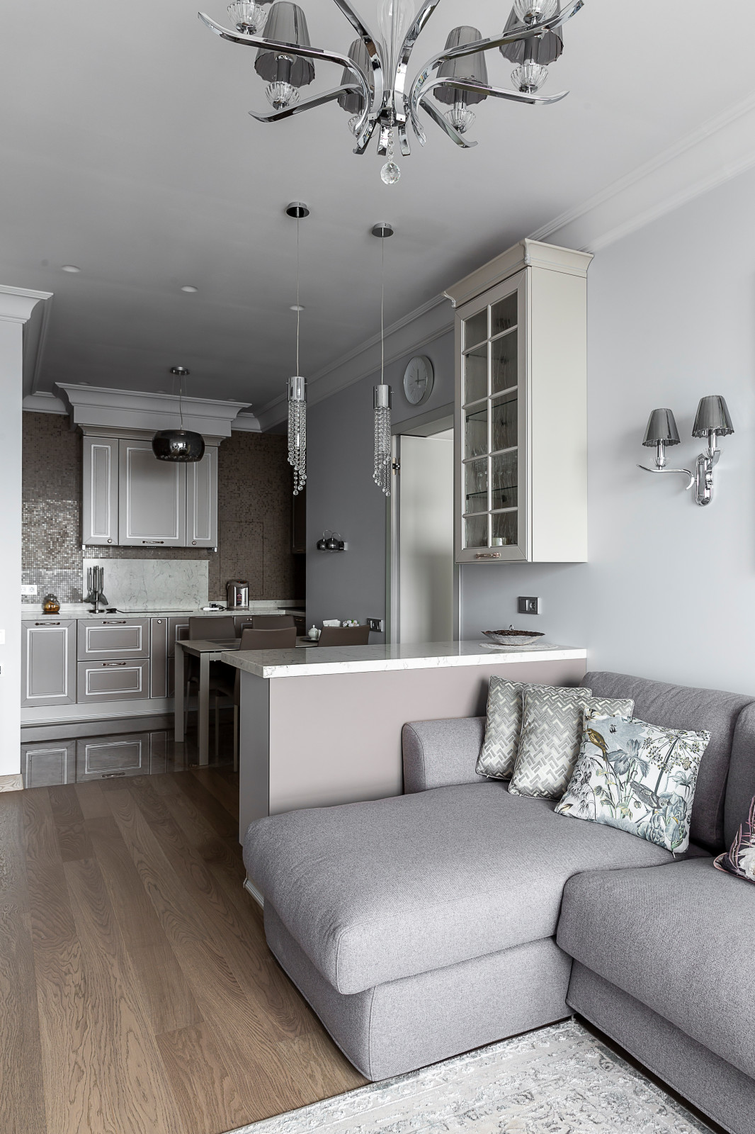 Современная классика на Живописной.