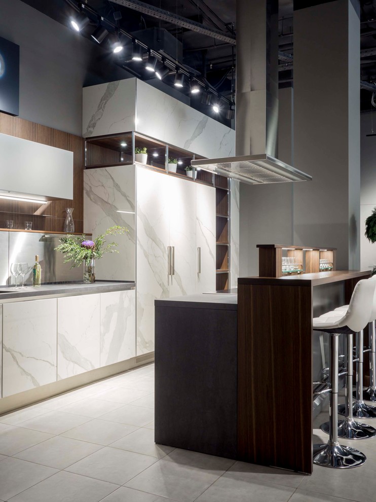 Giulia Novars, Нижний Новгород, ул. Горького 260