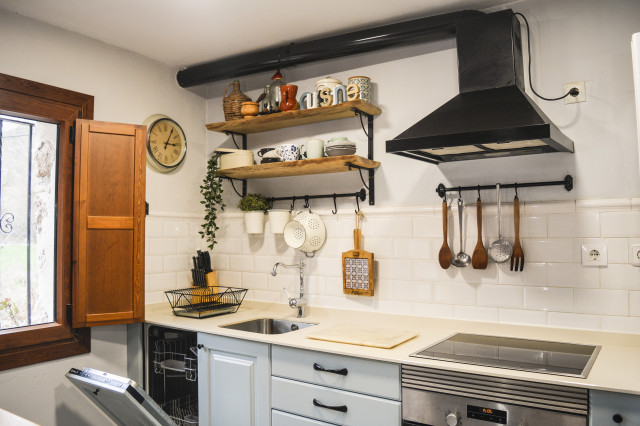 Reforma casa rural rustic-kitchen