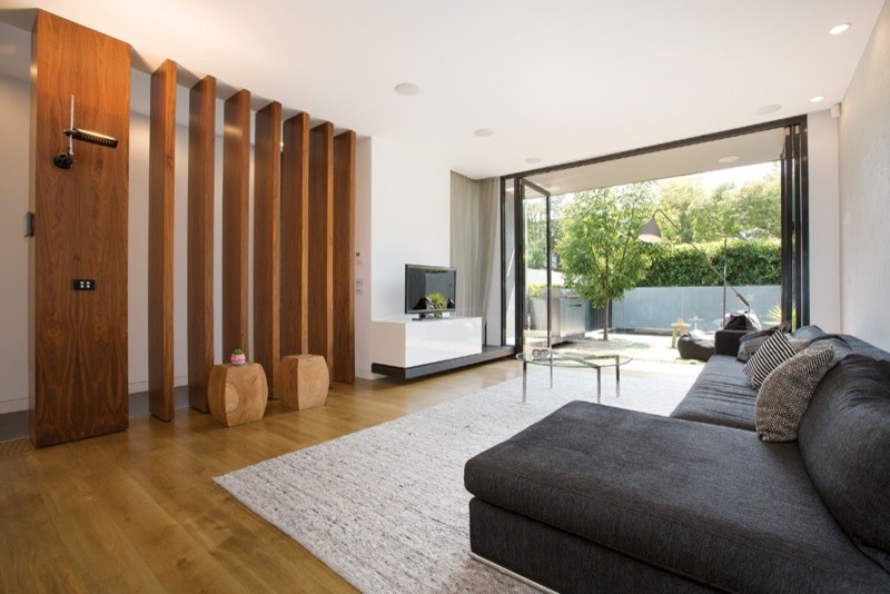 Inspiration for a contemporary living room in Melbourne.