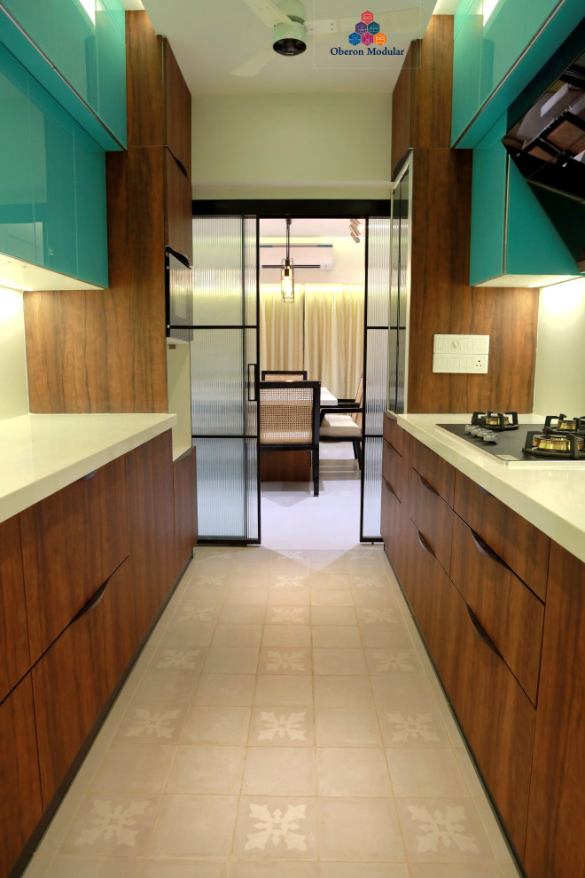 OBERON Parallel Kitchen Super Mat Laminate & Back Painted Glass Vile