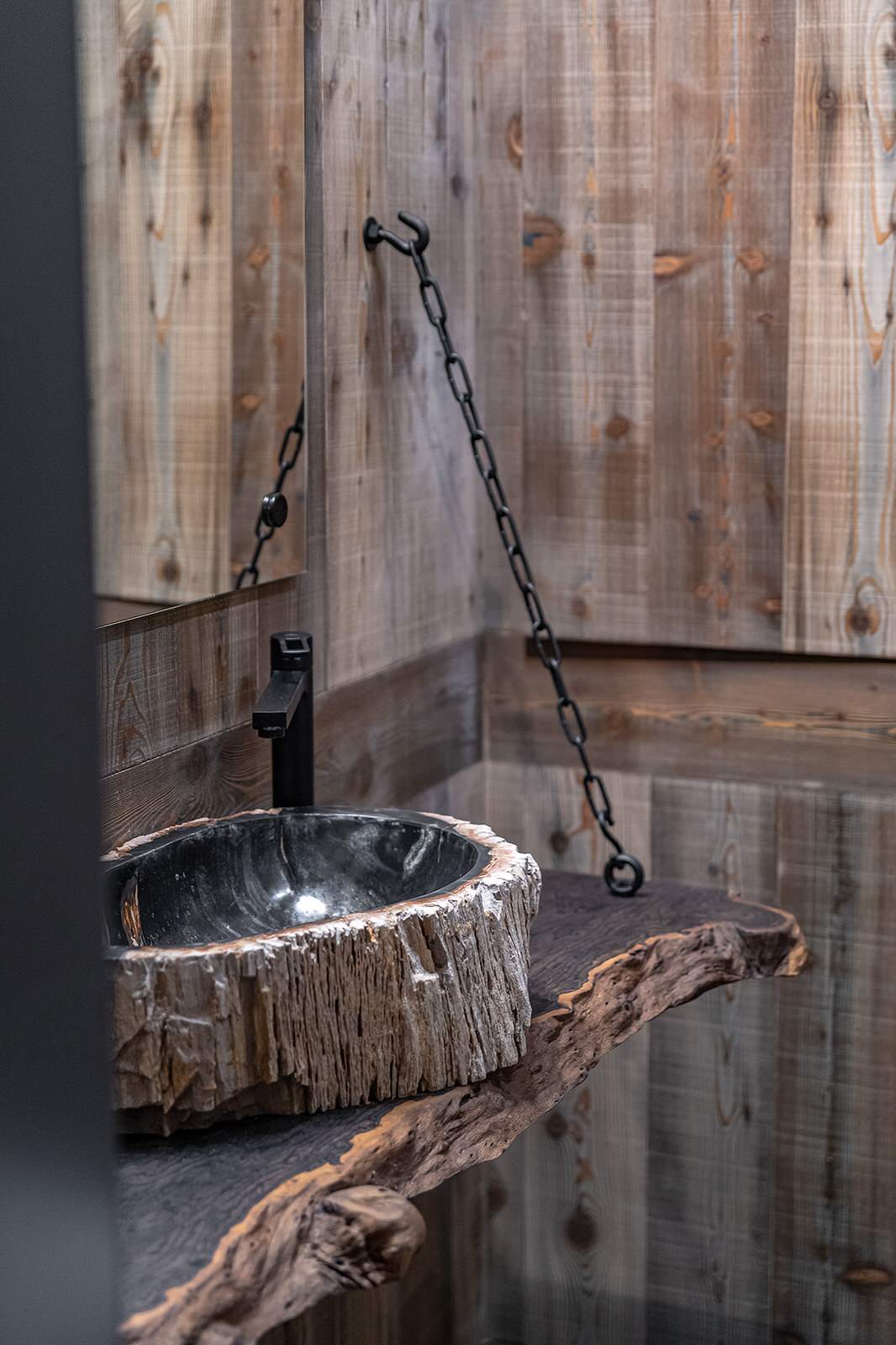 Мебель на заказ для современного интерьера