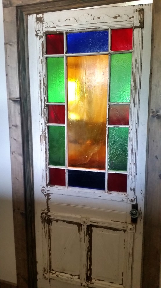 Mountain style entryway photo in Dallas