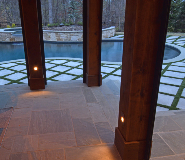 Private Residence klassisch-pools
