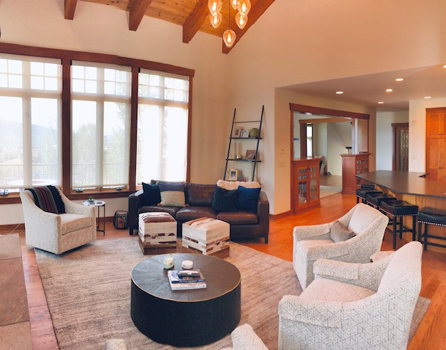 Home design - transitional home design idea in Denver