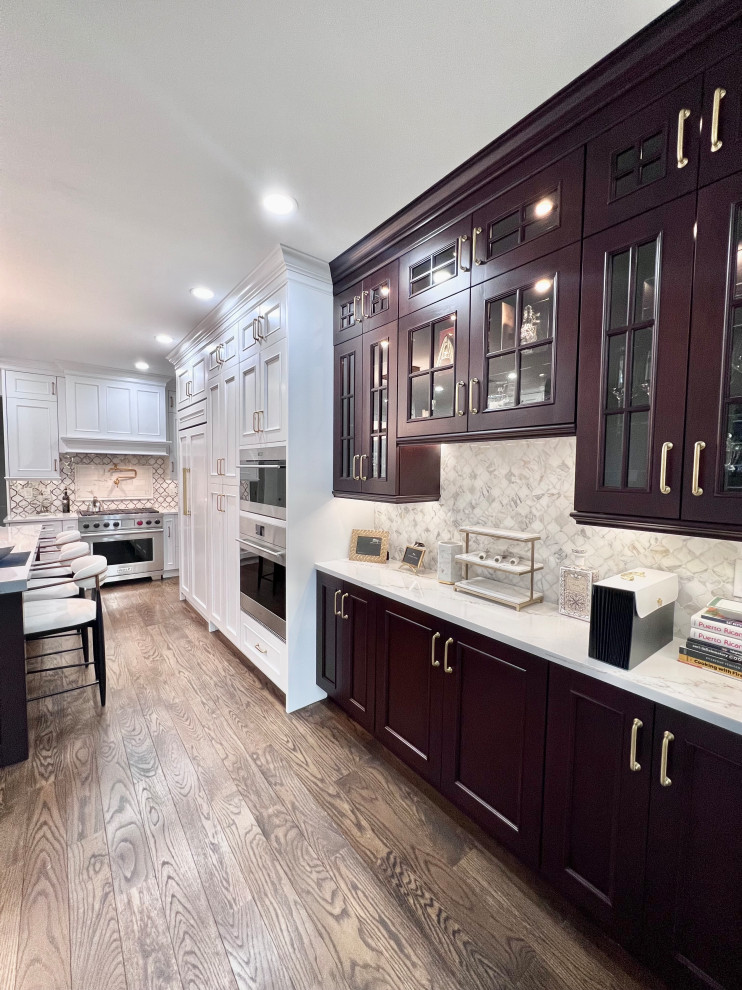 Home design - transitional home design idea in New York