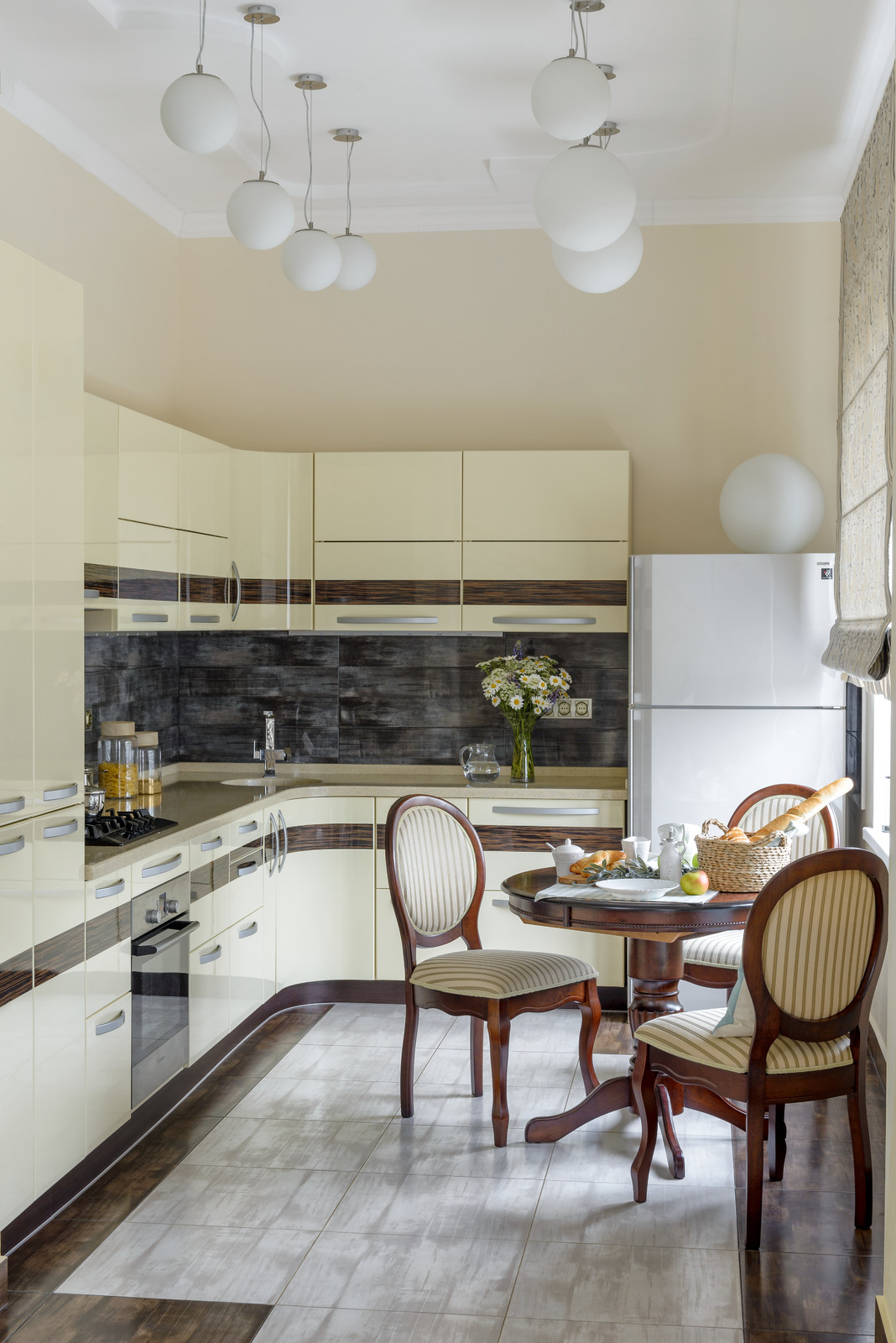 Дом на берегу моря