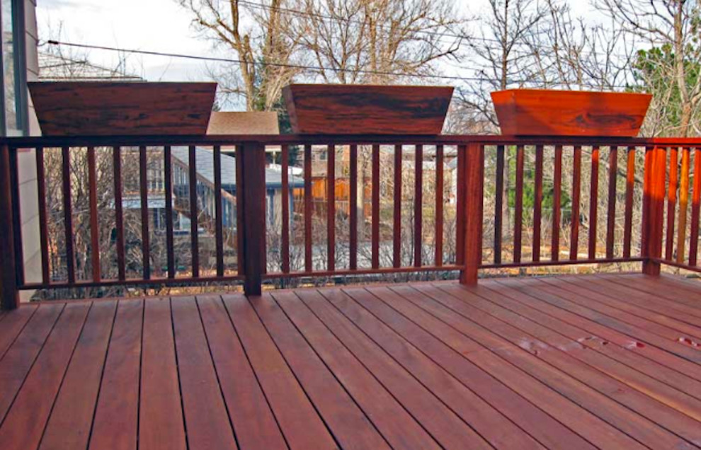 Photo of a large traditional backyard deck in Denver with no cover.
