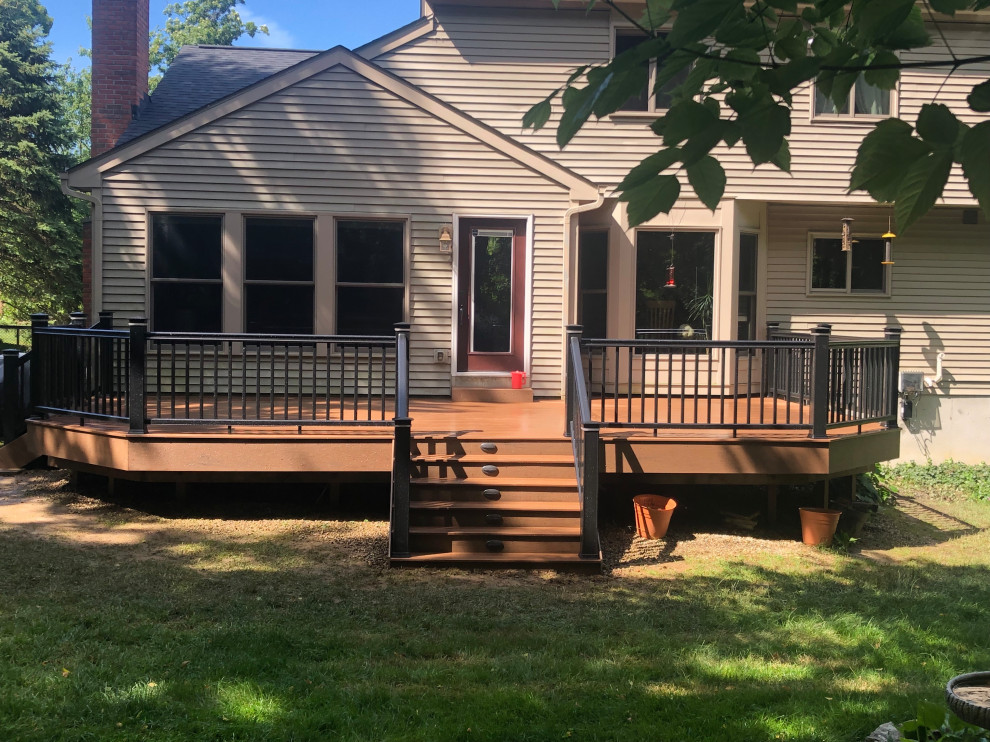 Deck - contemporary deck idea