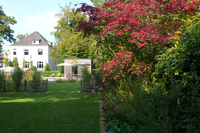 Garten Mit Holzzaun Hamburg By Borgmann Gartner Von Eden