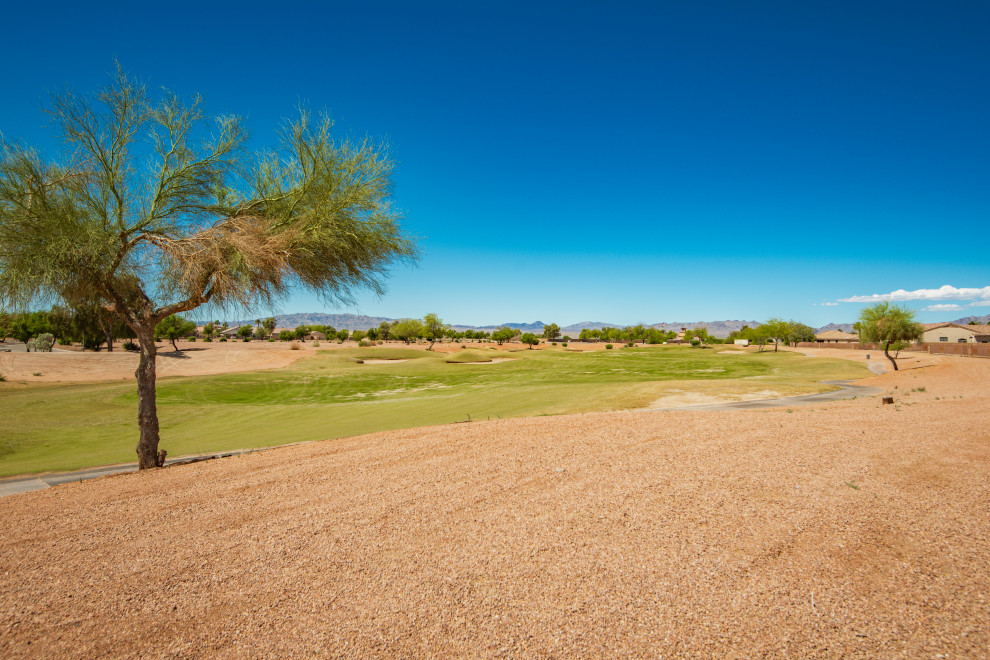 Desert Vista 1882 Model