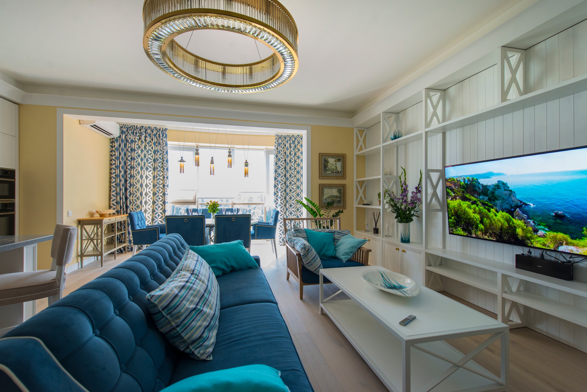 Дом с видом на море.