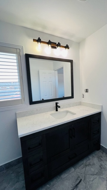 Mud room & Washrooms Remodeling