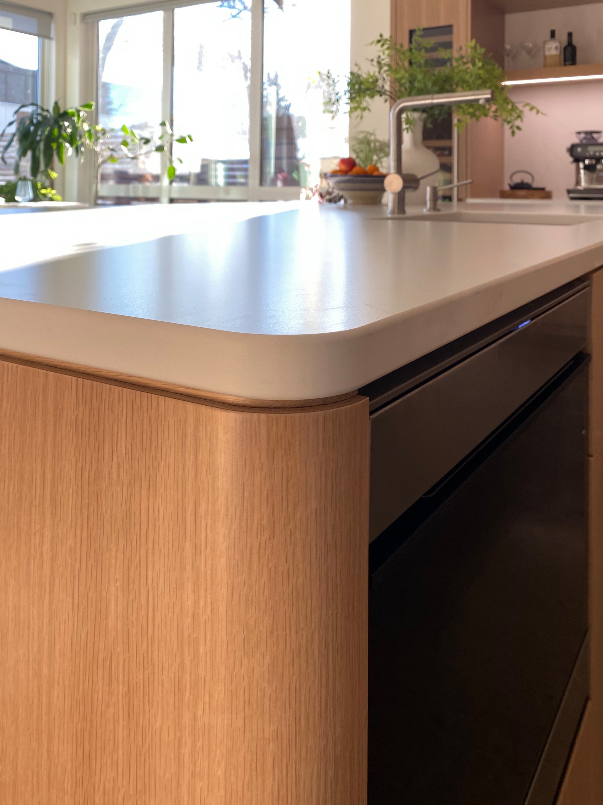 Modern White Oak Kitchen