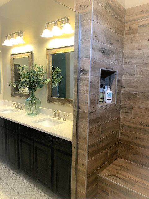 Master Shower landhausstil-badezimmer