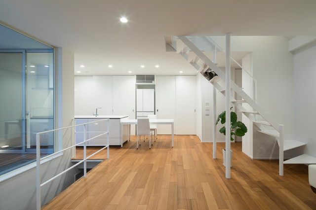光の家 moderno-salon