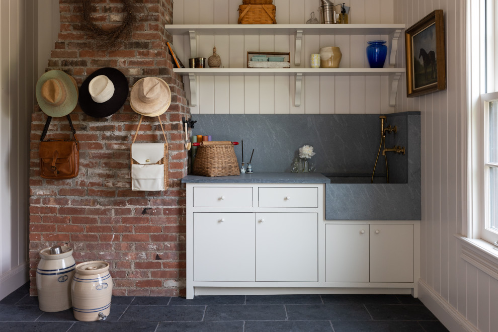 King Tom Farm - Farmhouse - Entry - Providence - by Purple Bike Design ...