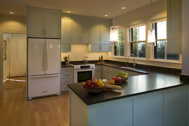 Serene Shade of Blue for a Shaker-Style Kitchen
