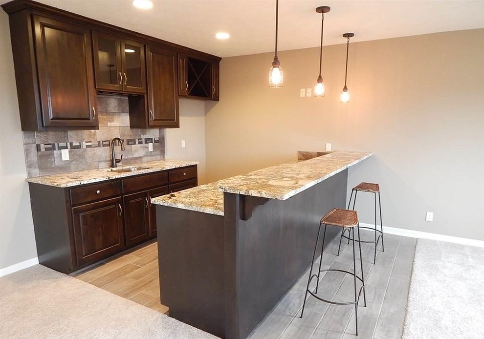 Inspiration for a rustic home design remodel in Omaha