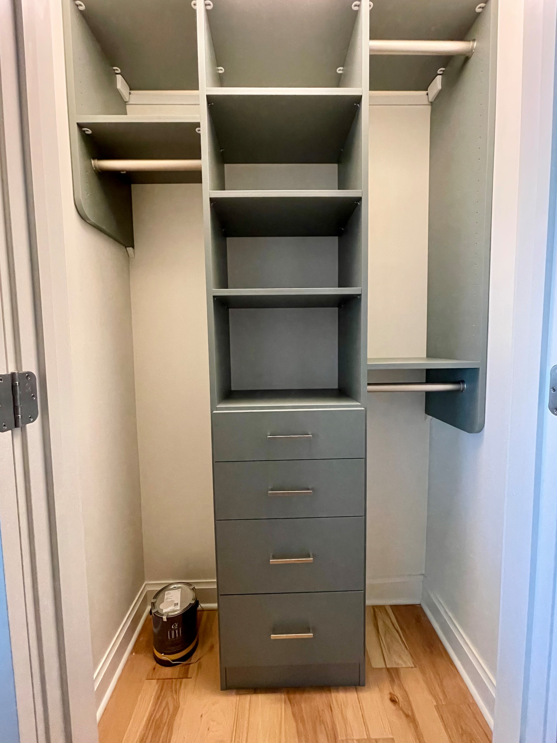 Celadon Walk-in, Armoire and Reach-in closets