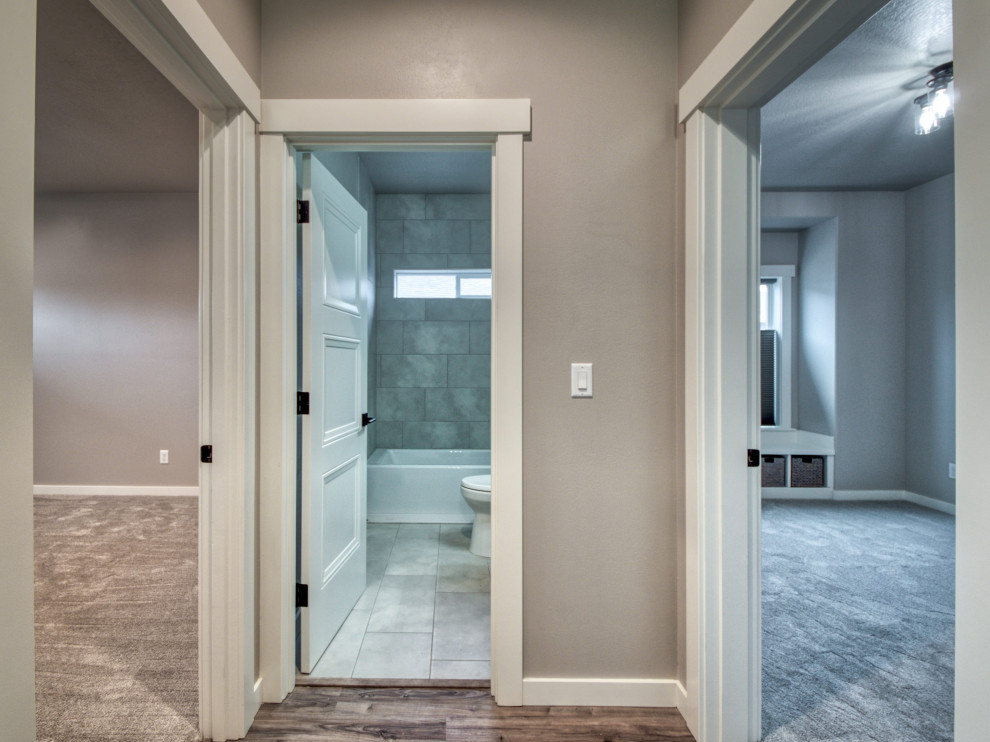 Home design - transitional home design idea