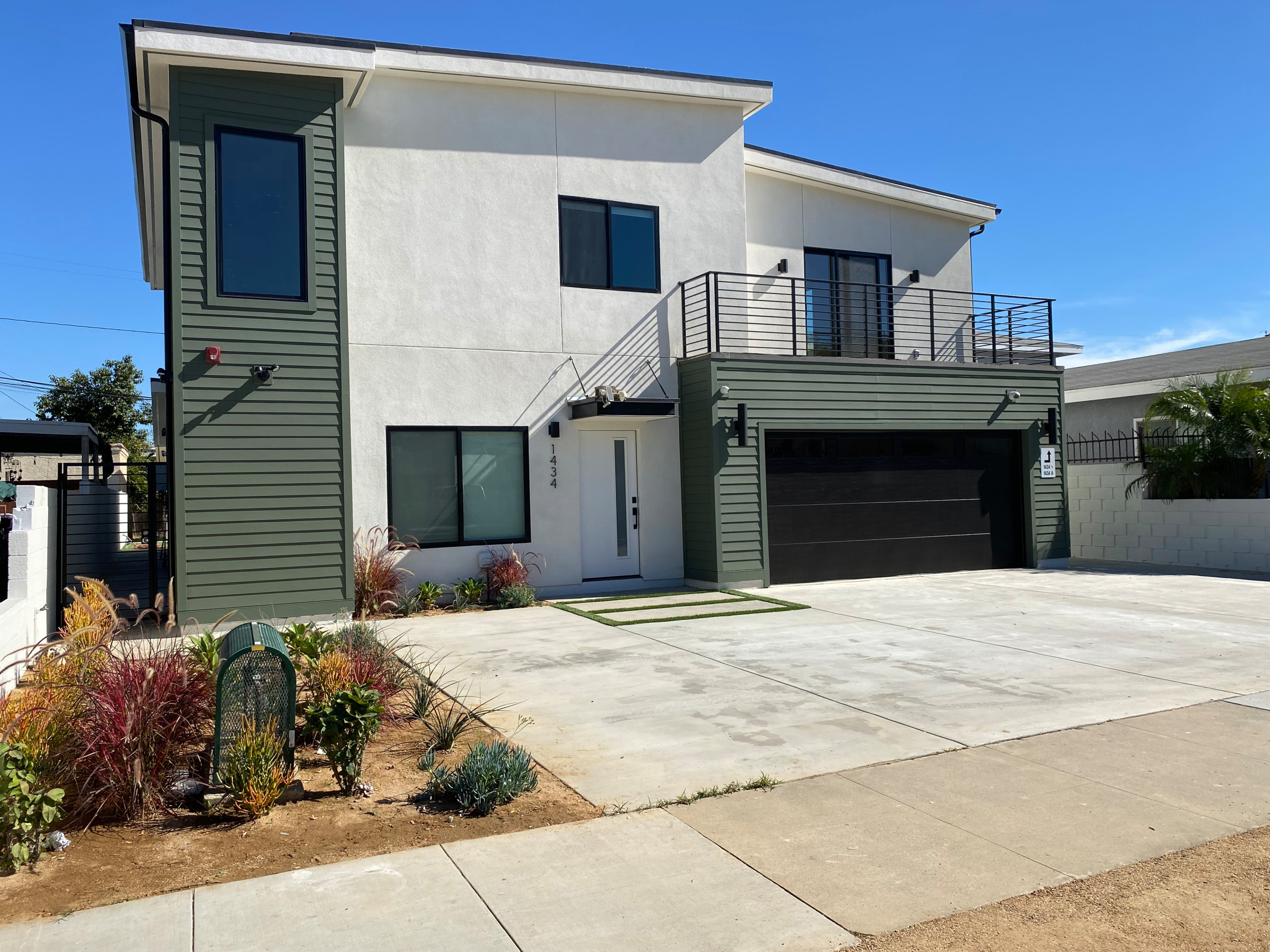 Long Beach Main House and ADU/JADU