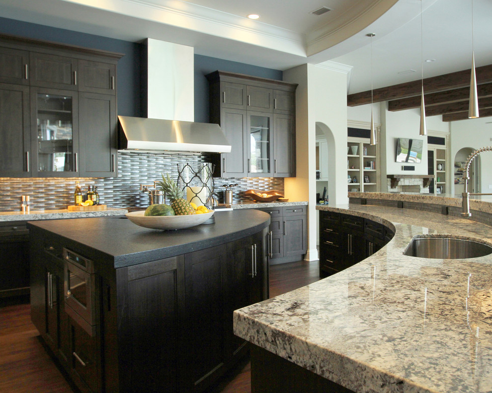 Design ideas for a transitional kitchen in Jacksonville.