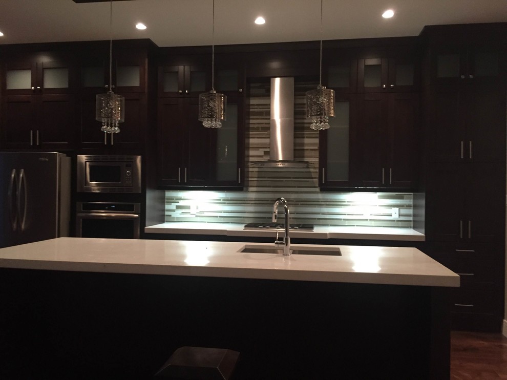 Inspiration for a transitional kitchen remodel in Calgary