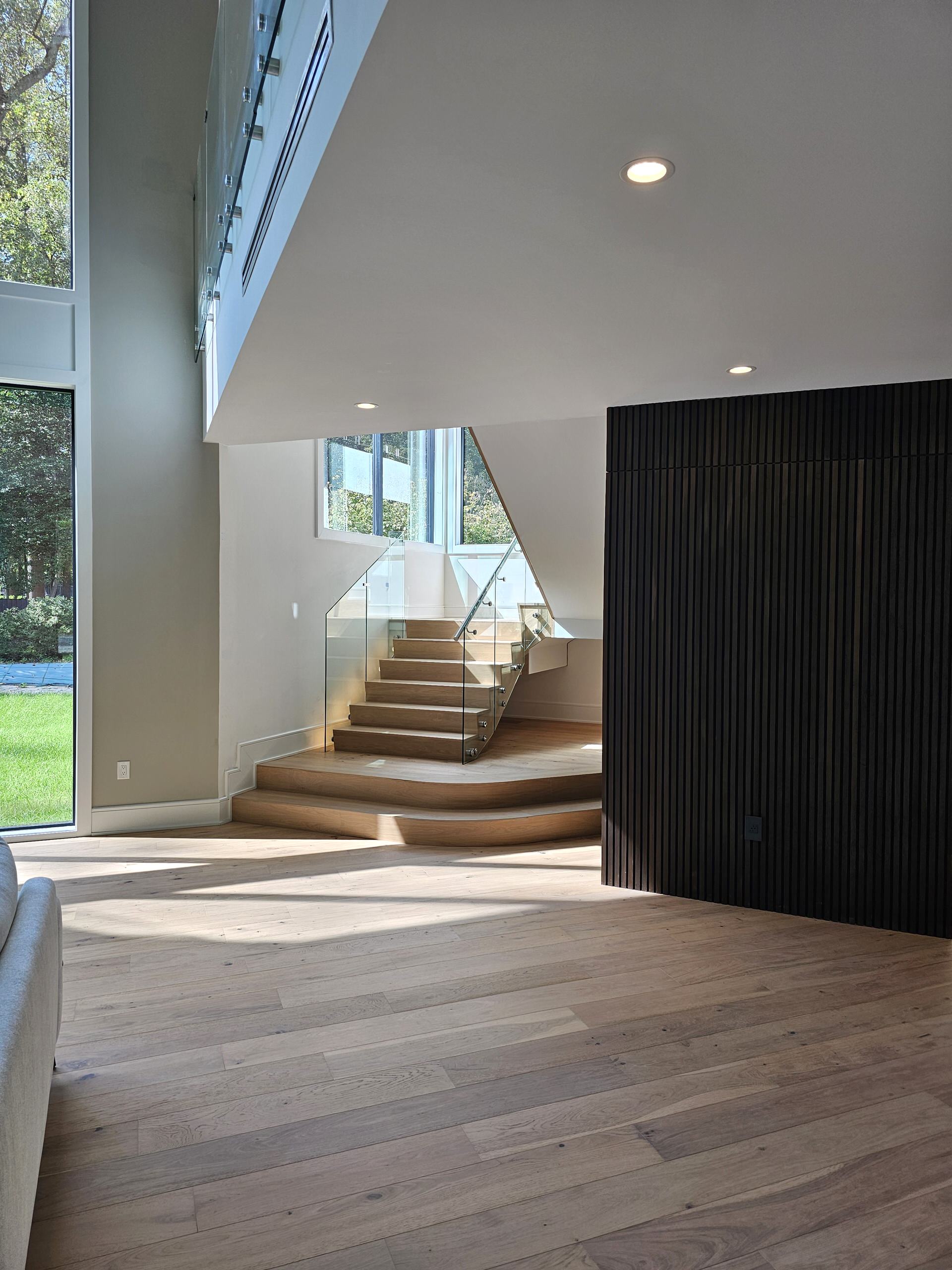 129_White Oak Slanted Riser Modern Stair, Mclean, VA 22102