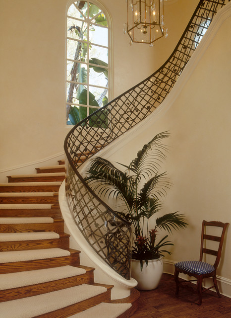 Custom Home classique-escalier