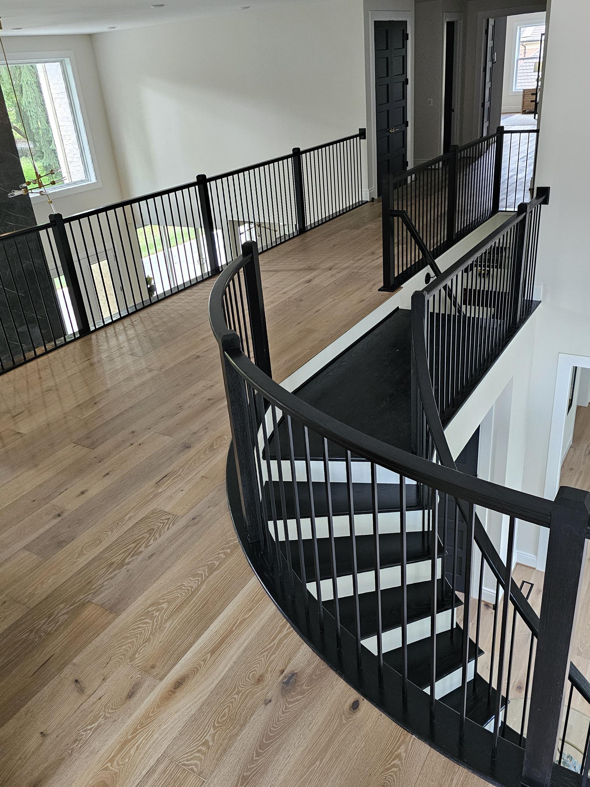 Elegant Curve Elevates Modern Design, Mclean, VA 22101