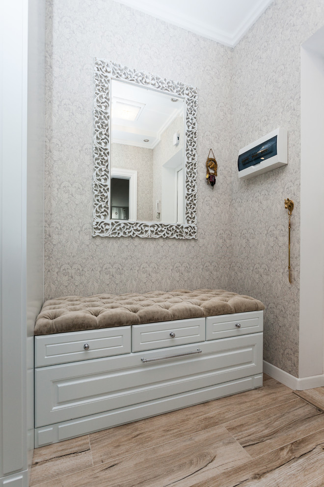 Огромный шкаф купе для прихожей