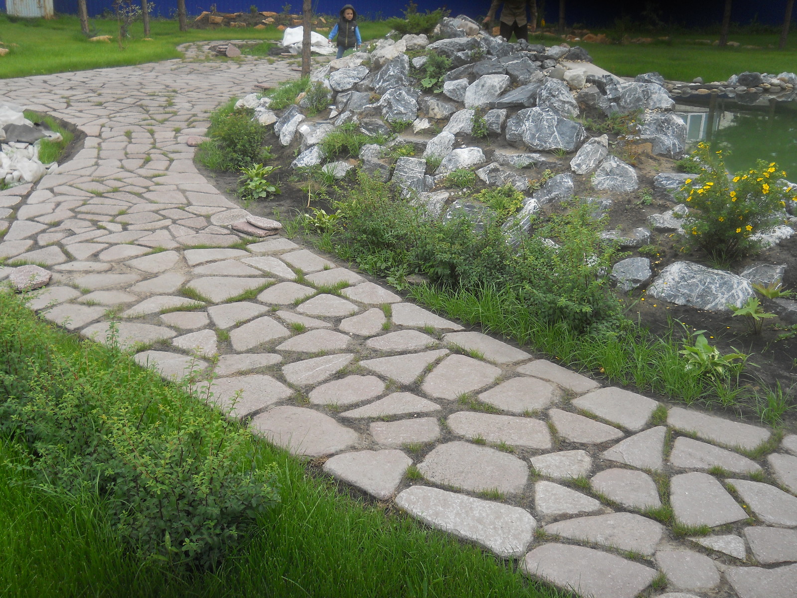 Благоустройство территории участка