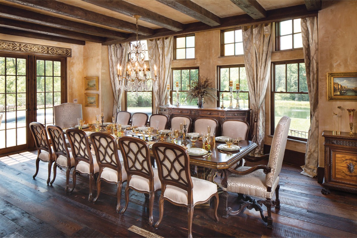 Transitional dining room in Indianapolis.