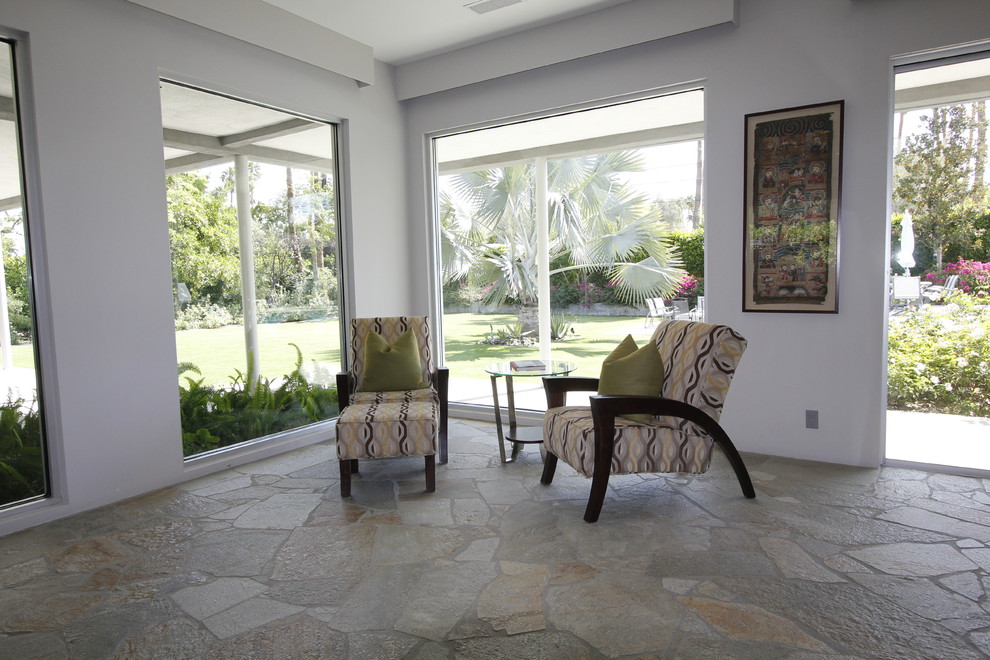 Design ideas for a large midcentury sunroom in Los Angeles with slate floors, no fireplace and a standard ceiling.