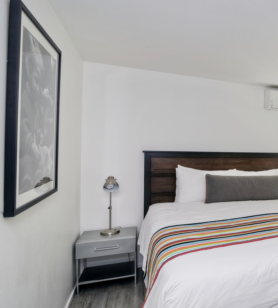 Five Unit Seaside Vacation Rental