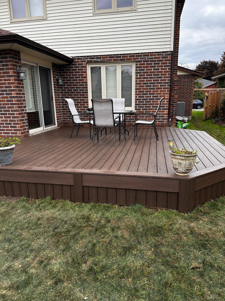 Jennifer Cres - Composite Deck Refinish